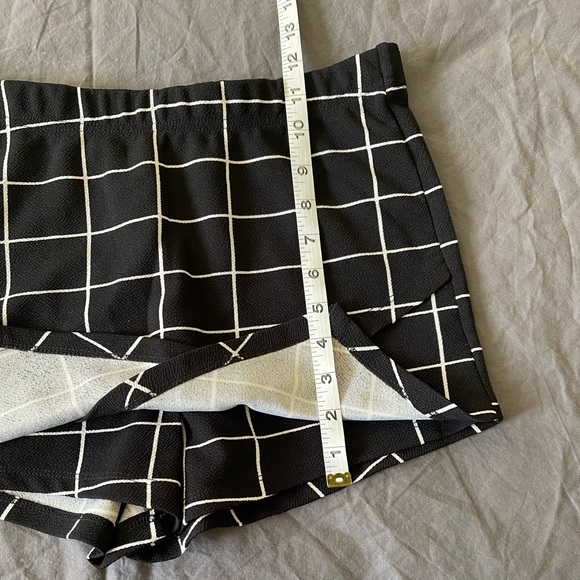 Checked Skort L - Picture 4 of 5